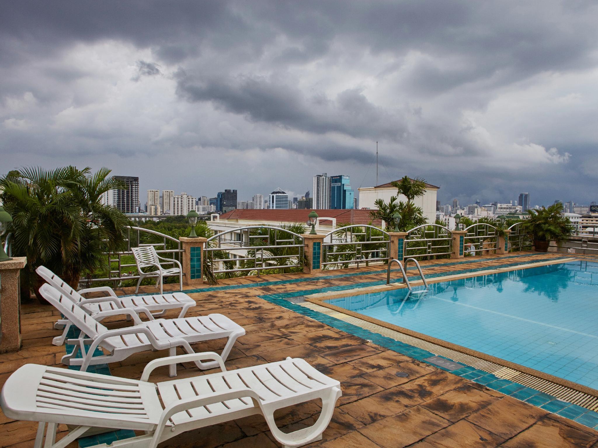Royal Suite Hotel Bangkok Eksteriør bilde