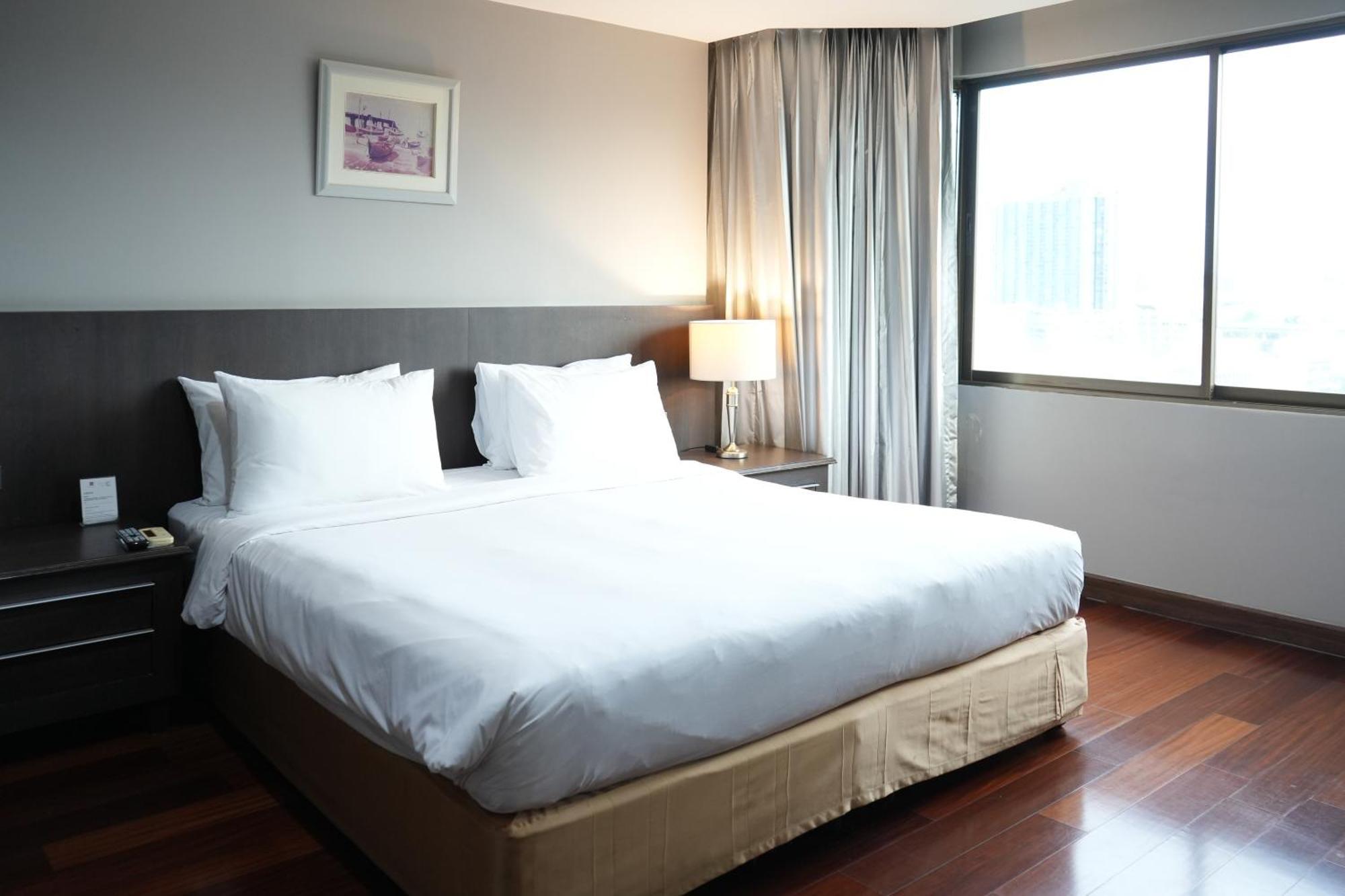 Royal Suite Hotel Bangkok Eksteriør bilde