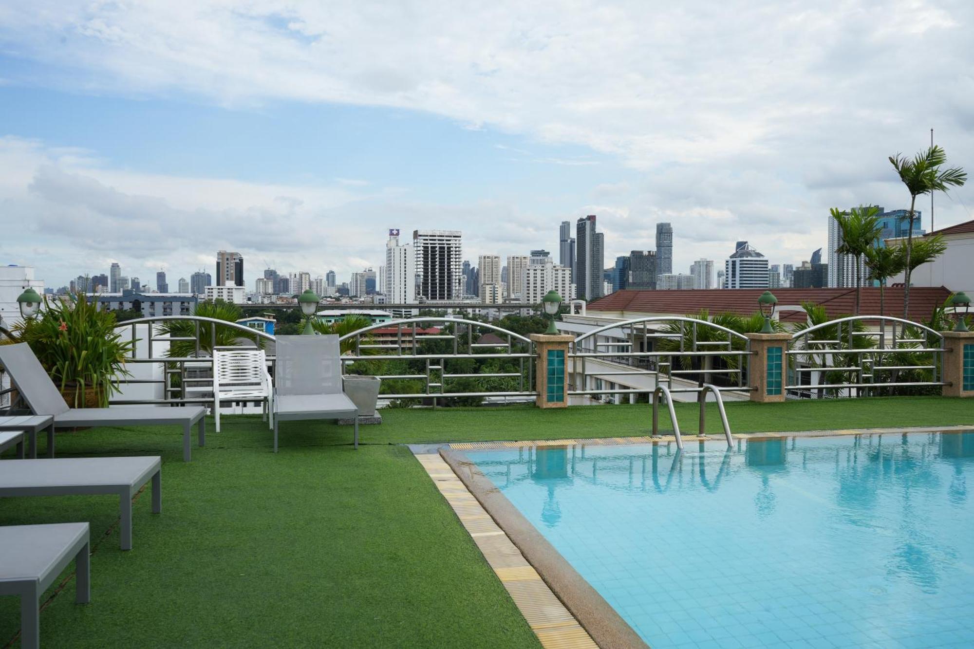 Royal Suite Hotel Bangkok Eksteriør bilde
