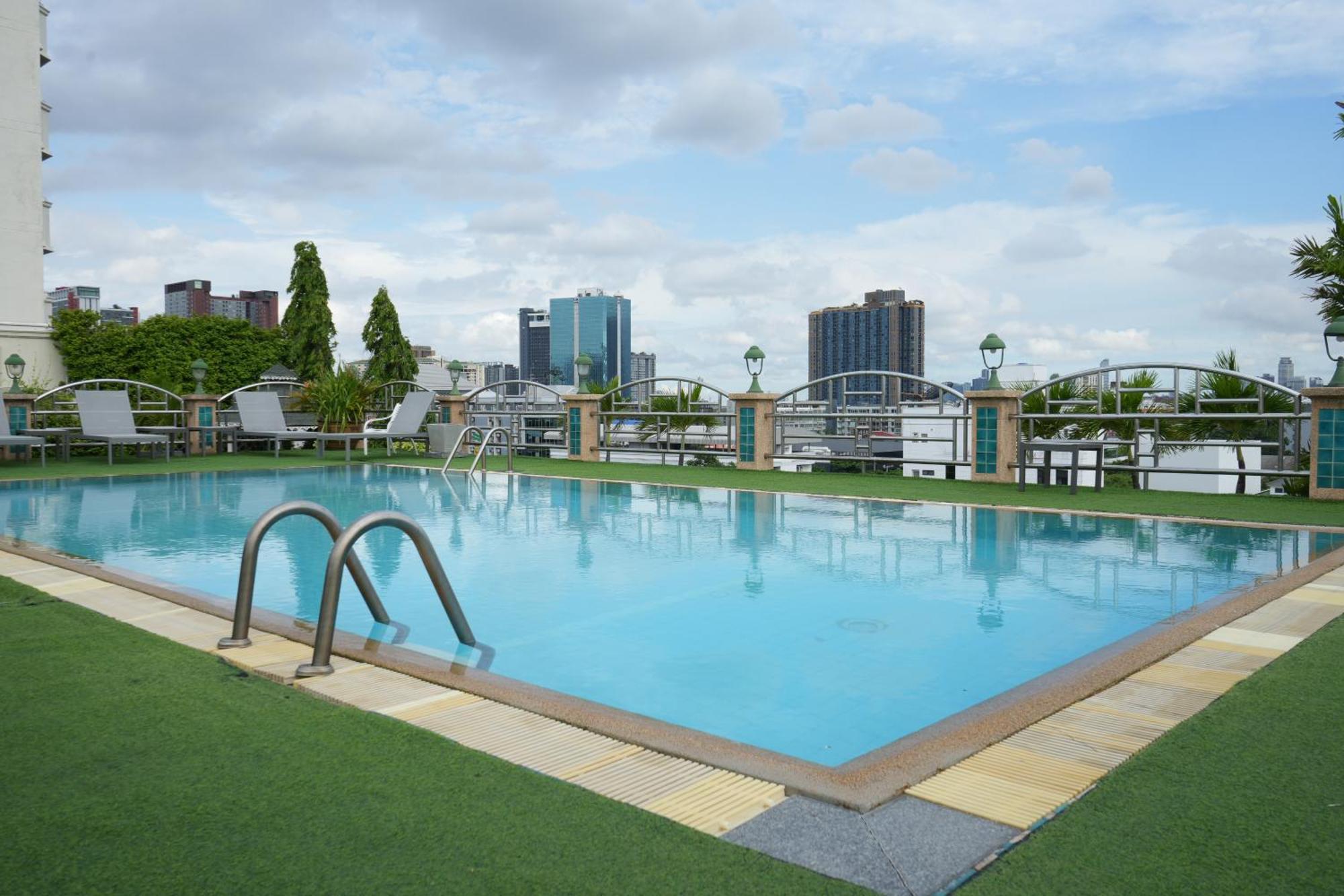 Royal Suite Hotel Bangkok Eksteriør bilde