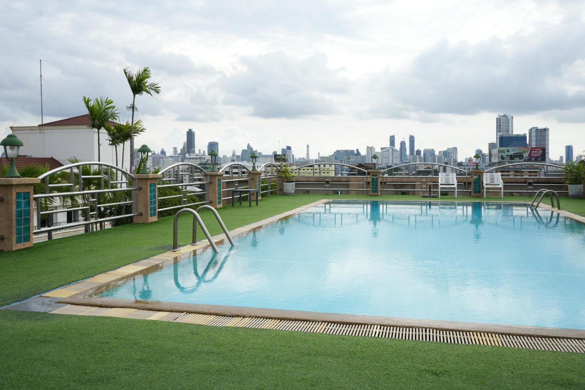 Royal Suite Hotel Bangkok Eksteriør bilde